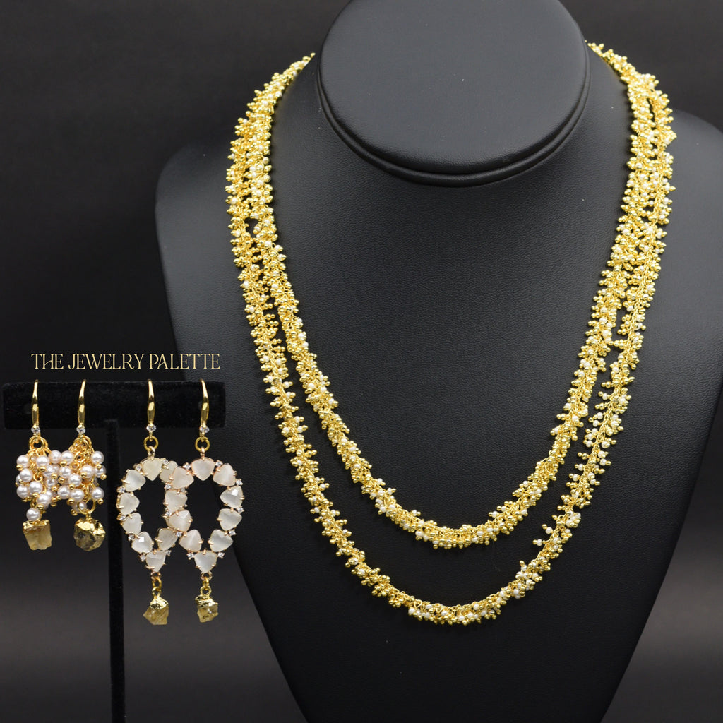 Amira luxurious white pearl and gold necklace - The Jewelry Palette
