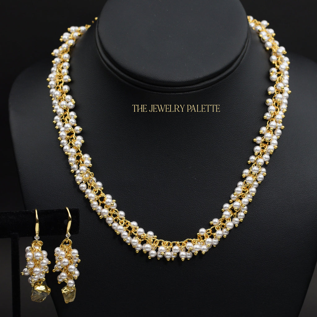 Asna white pearl cluster necklace