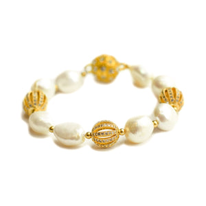 Alara creamy white freshwater pearl and gold bracelet - The Jewelry Palette