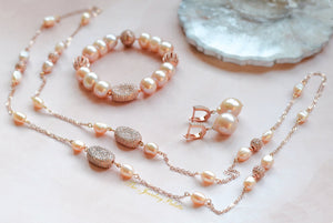 Joanna lustrous pink pearl and rose gold chain necklace - The Jewelry Palette